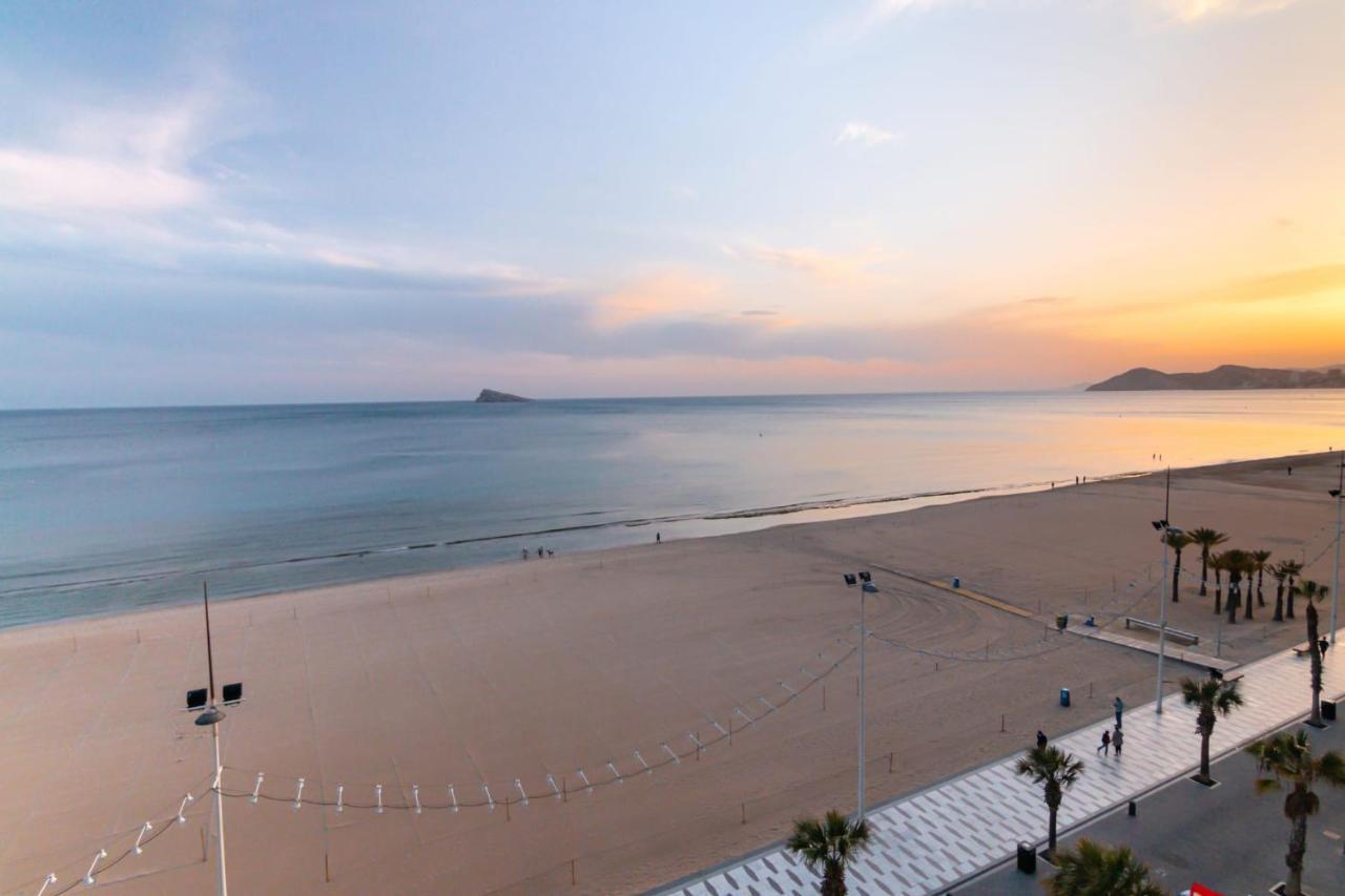 Luminoso Apartamento En Primera Linea De Playa 베니돔 외부 사진
